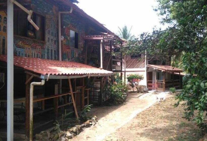 Pousada Navio Hostel E Camping Pop