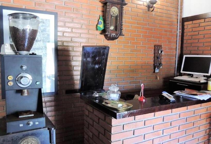 ユースホステル Guappo Socorro