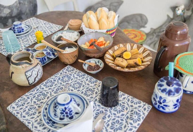Alfazema Cultural Bed And Breakfast