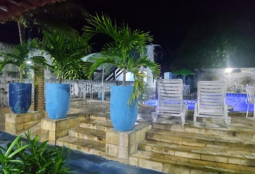 Bed and Breakfast Pousada Don Robledo