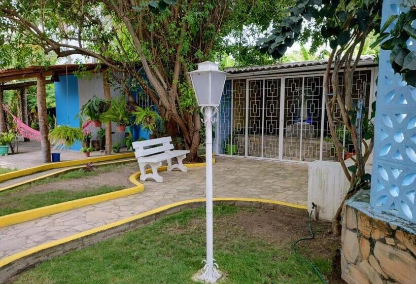 Bed and Breakfast Pousada Don Robledo