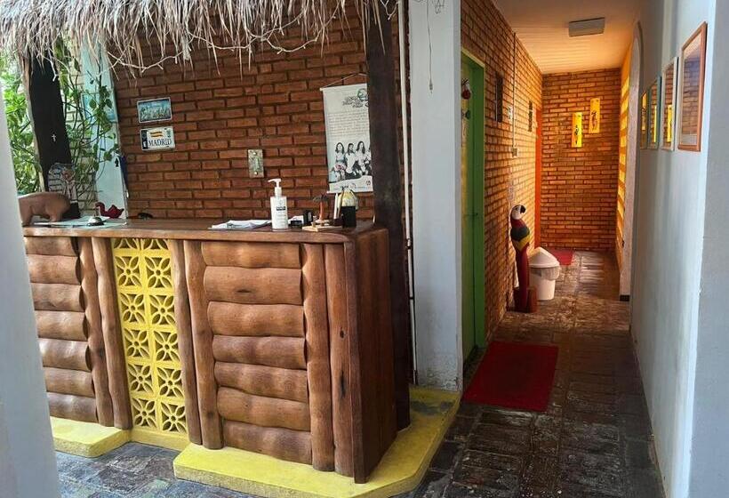 Bed and Breakfast Pousada Don Robledo