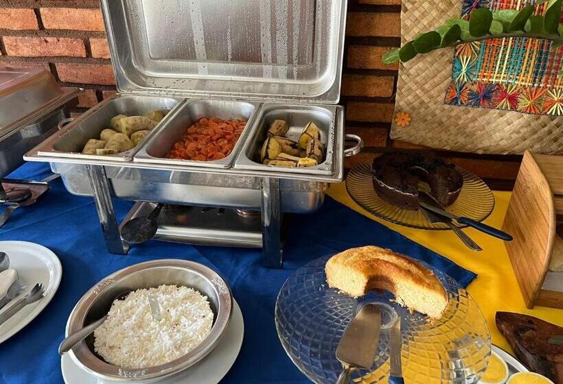 Bed and Breakfast Pousada Don Robledo