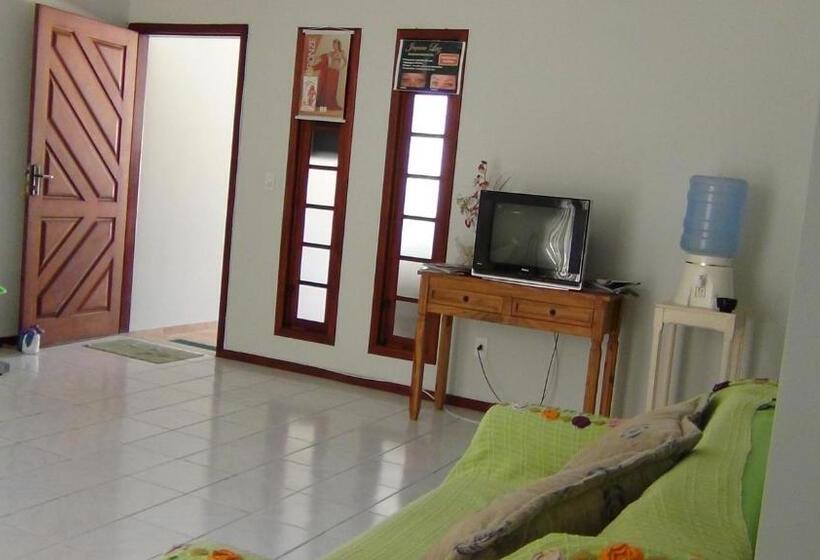 Beira Mar Hostel