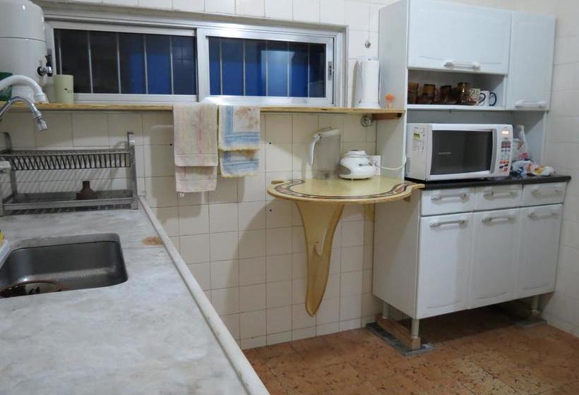 Bertioga Beach Hostel