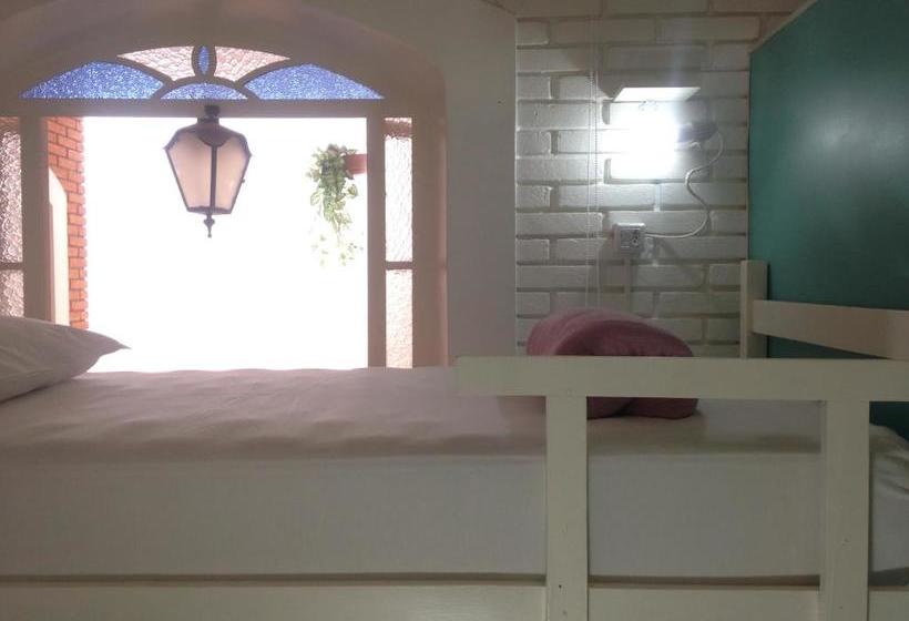 Общежитие Black Hotel Bauru