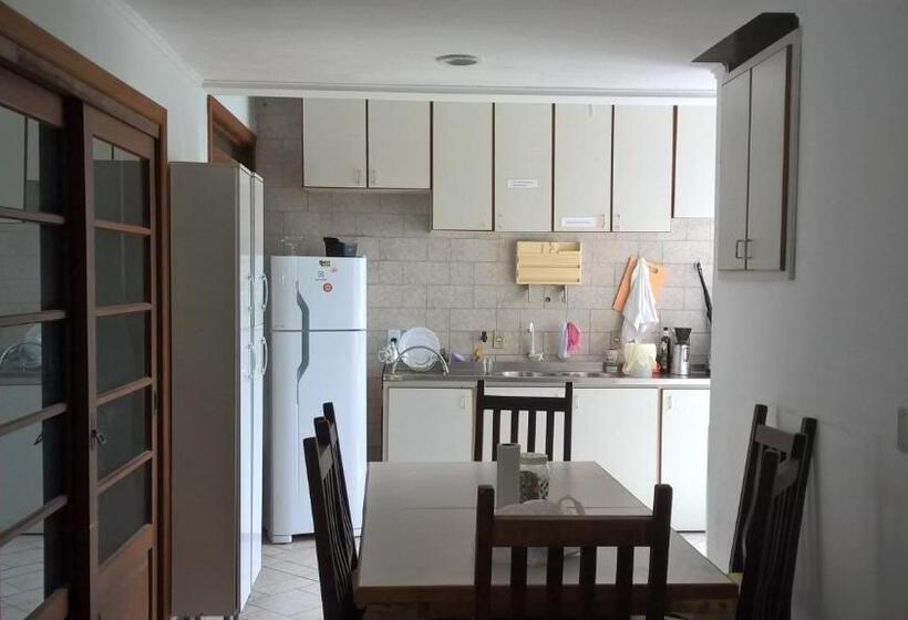 ユースホステル Residencial Casa Grande