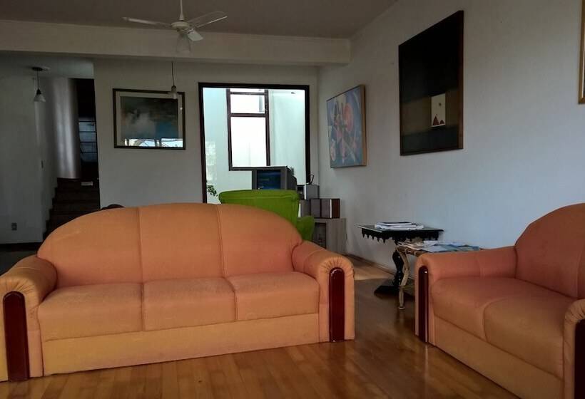 ユースホステル Residencial Casa Grande