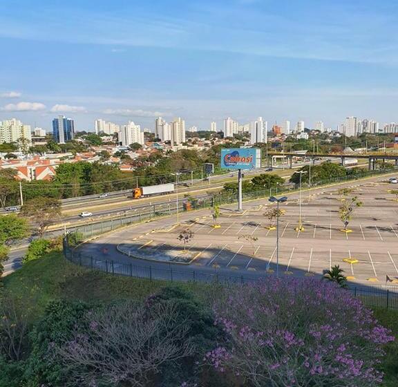 Отель Aquarius Do Vale