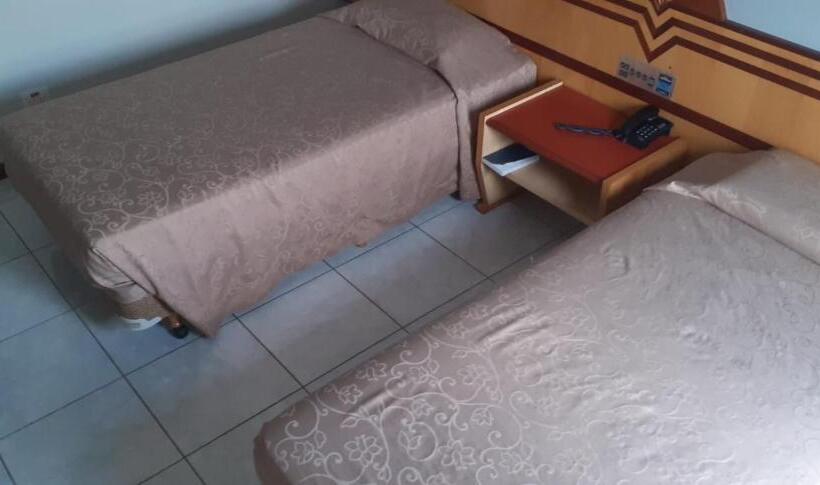 Отель Aquarius Do Vale