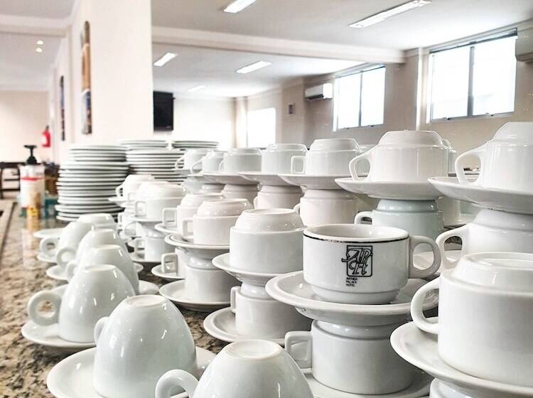 ホテル Avenida Palace