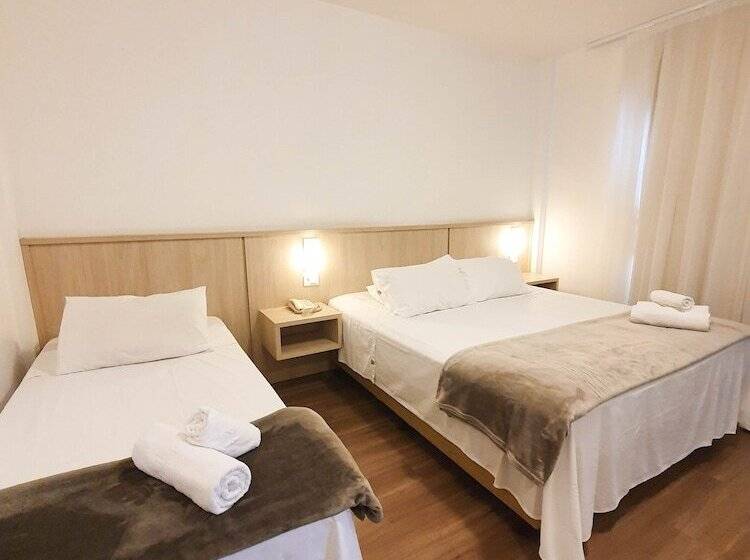 ホテル Avenida Palace