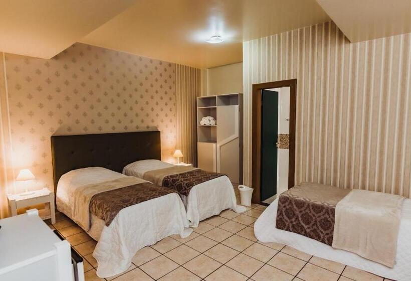 בית מלון כפרי Cafezal Palace