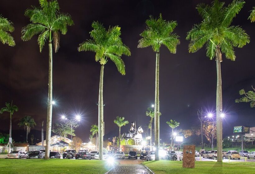 Castelo De Itaipava   Hotel, Eventos E Gastronomia