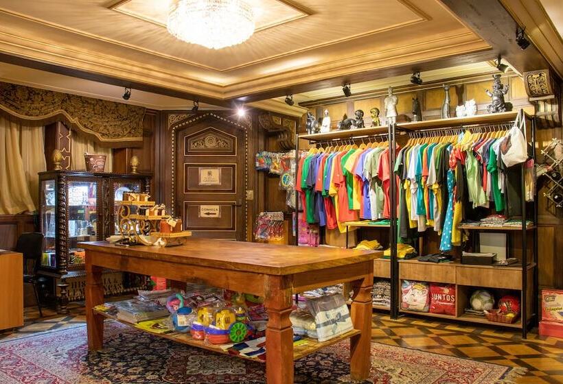 Castelo De Itaipava   Hotel, Eventos E Gastronomia