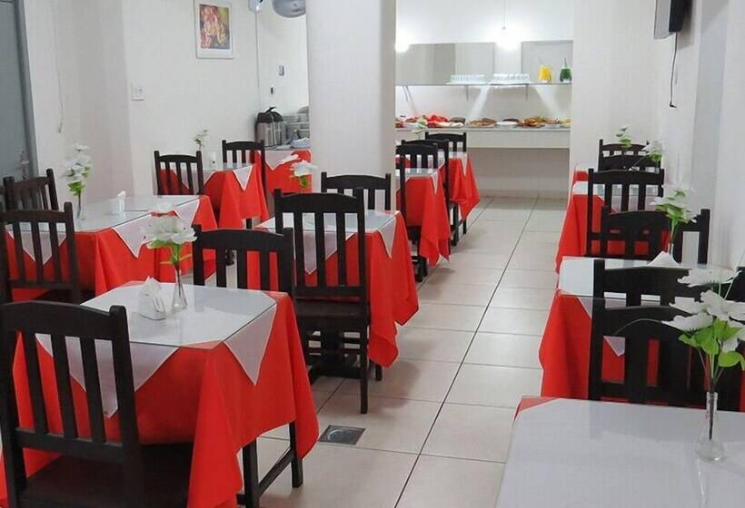 Отель Centenário