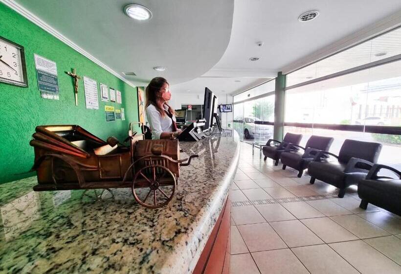 فندق Cerrados Park