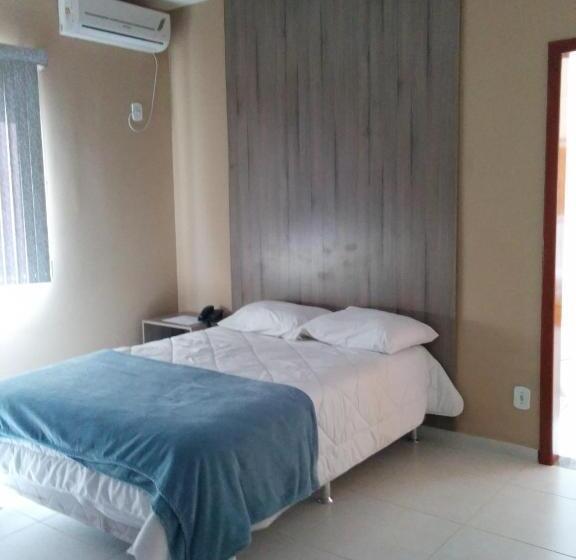 בית מלון כפרי Conquista Palace