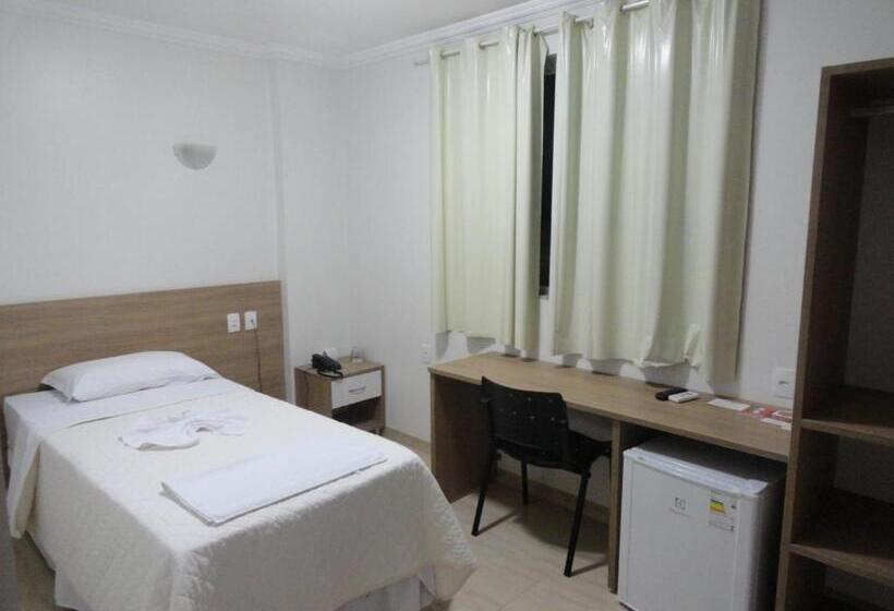 Отель Di Napoli Plaza