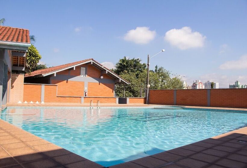 فندق Estação 101   Brusque