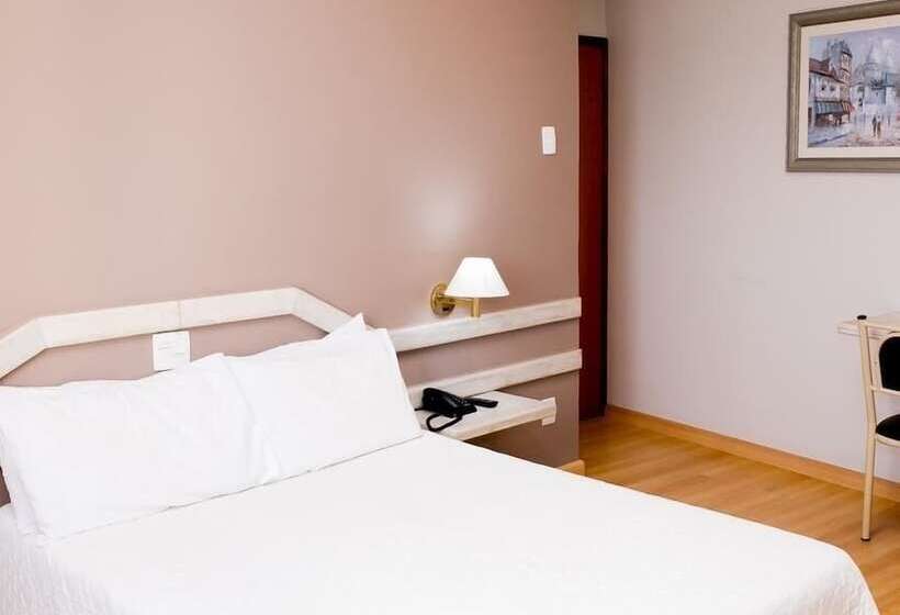 酒店 Fenicia Palace