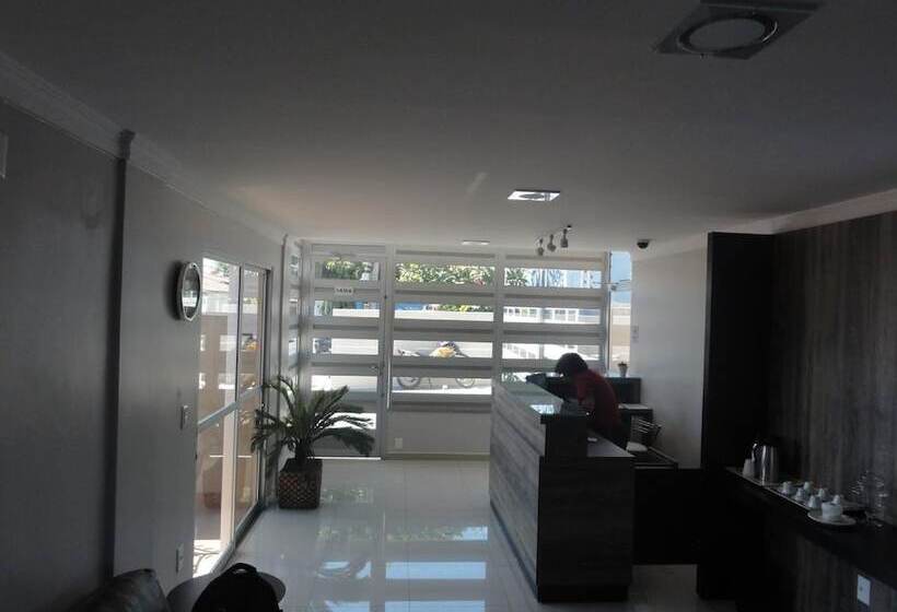 ホテル Flamboyant