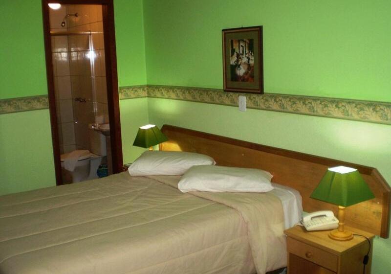 בית מלון כפרי Gravataí Center