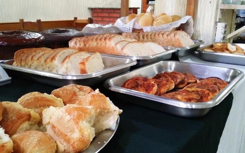 בית מלון כפרי Gravataí Center