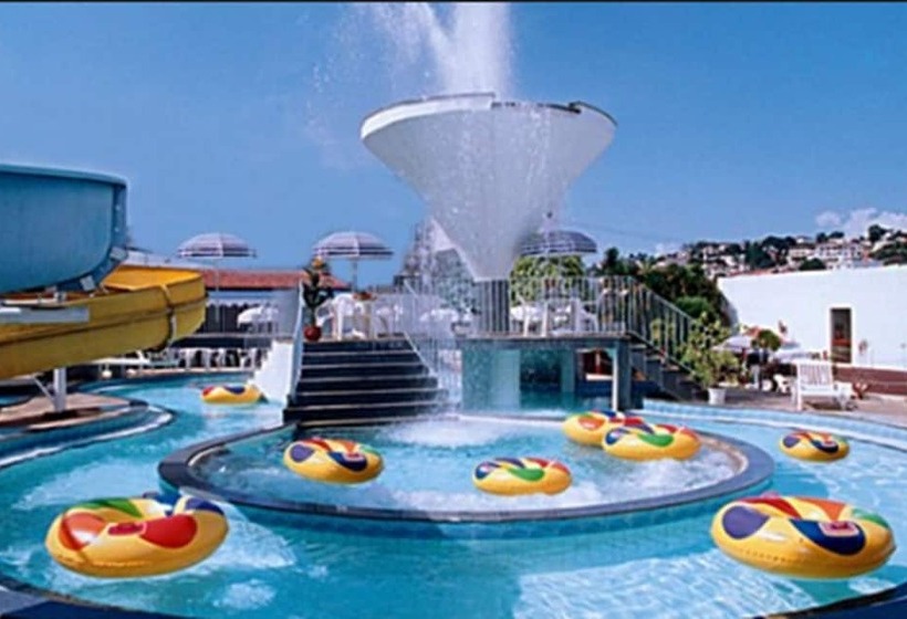 Отель Guanabara