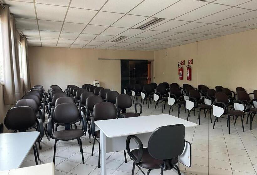 هتل Guapindaia Praça