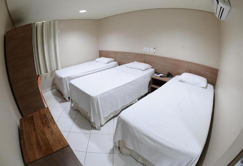 هتل Guapindaia Praça