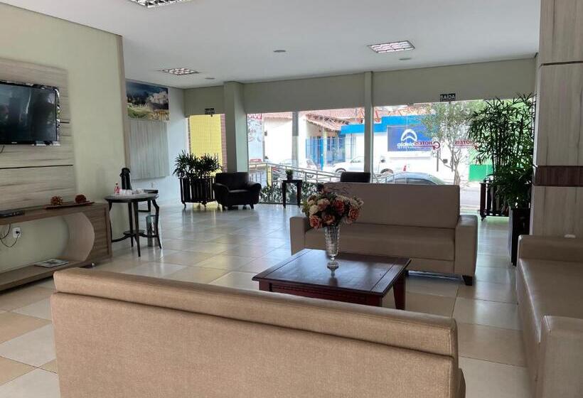 هتل Guapindaia Praça