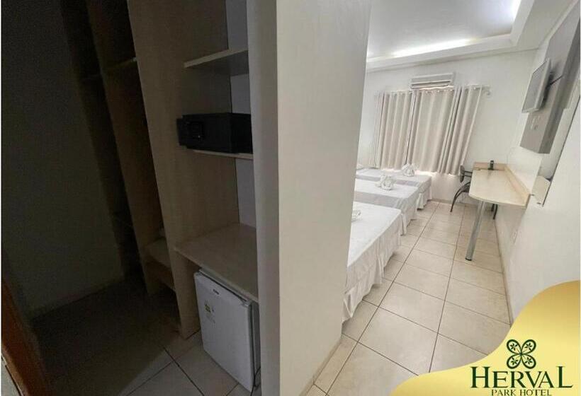 فندق Herval Park