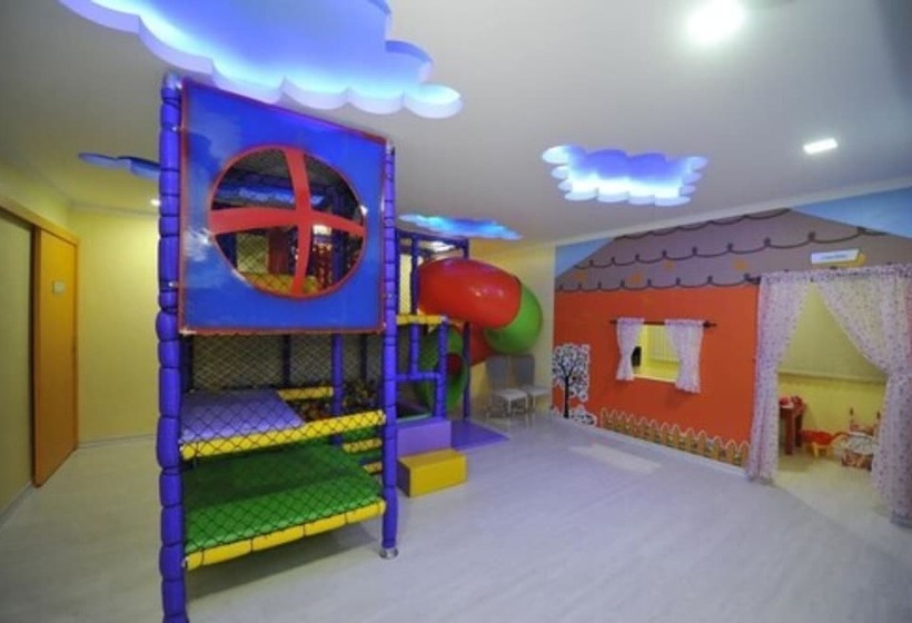 فندق Herval Park