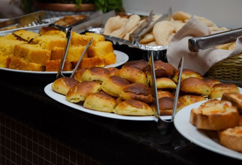 בית מלון כפרי Ilhabela Park