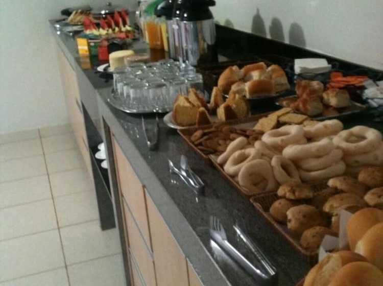 호텔 Itumbiara Palace