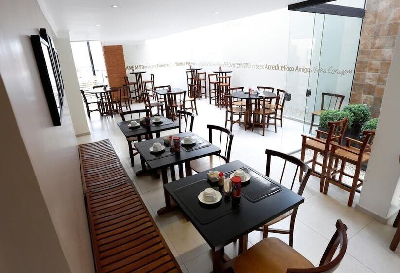 בית מלון כפרי King