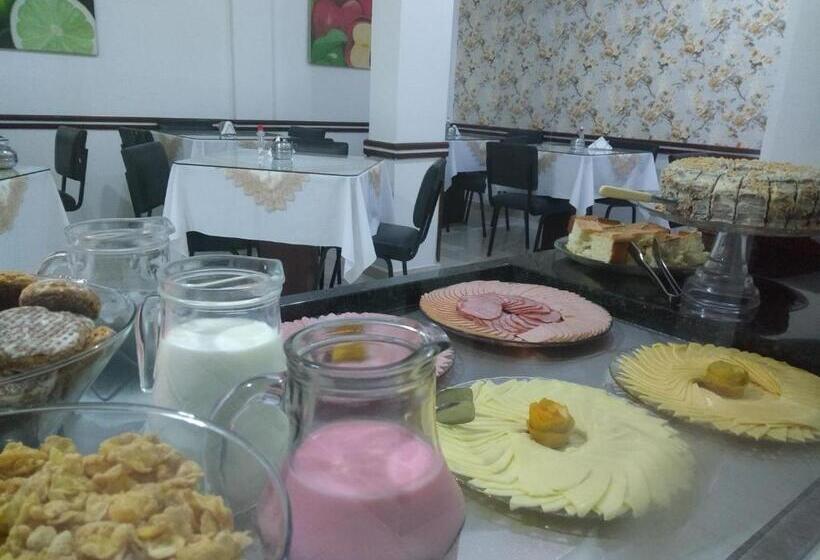 בית מלון כפרי Master