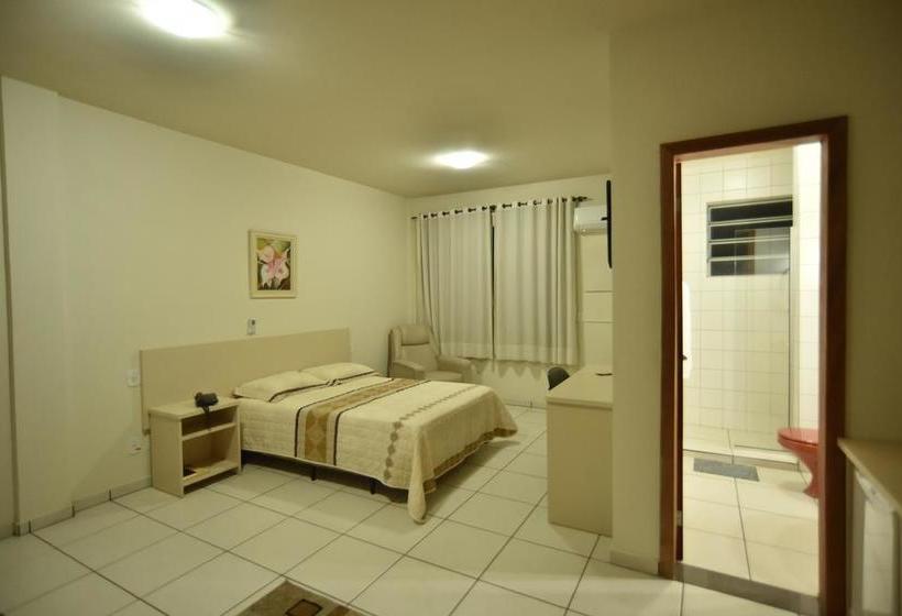 בית מלון כפרי Morotin