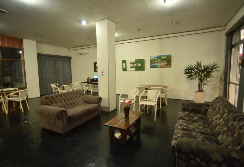 בית מלון כפרי Morotin