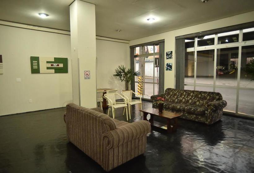 בית מלון כפרי Morotin