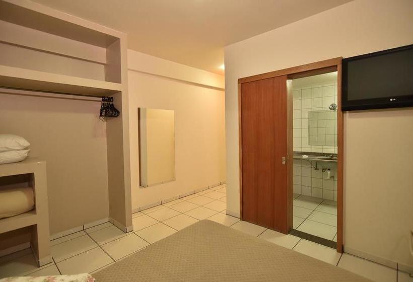 בית מלון כפרי Morotin