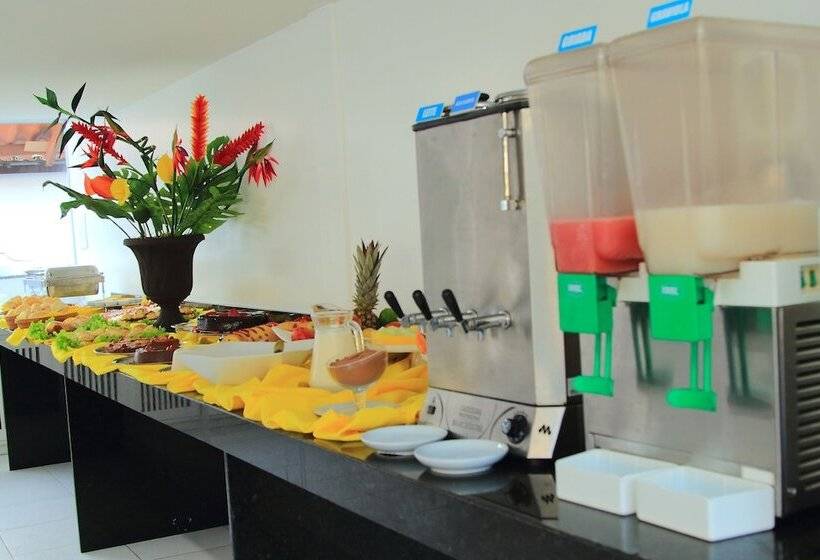 Отель Navegantes