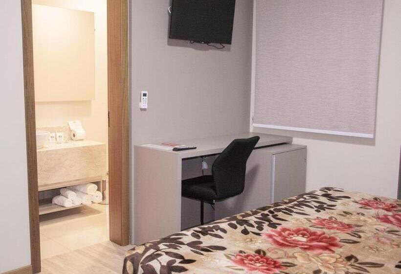 ホテル Nhtel Acomodações