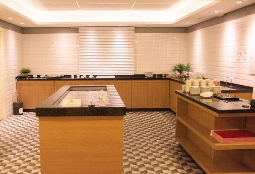 Отель Nhtel Acomodações