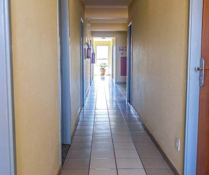 Отель Portucali