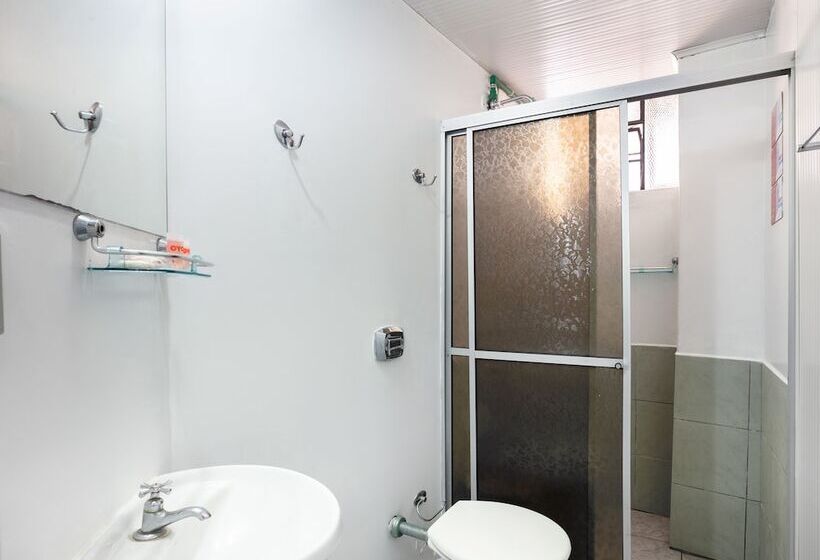 בית מלון כפרי Pousada Le Charme De La Ville