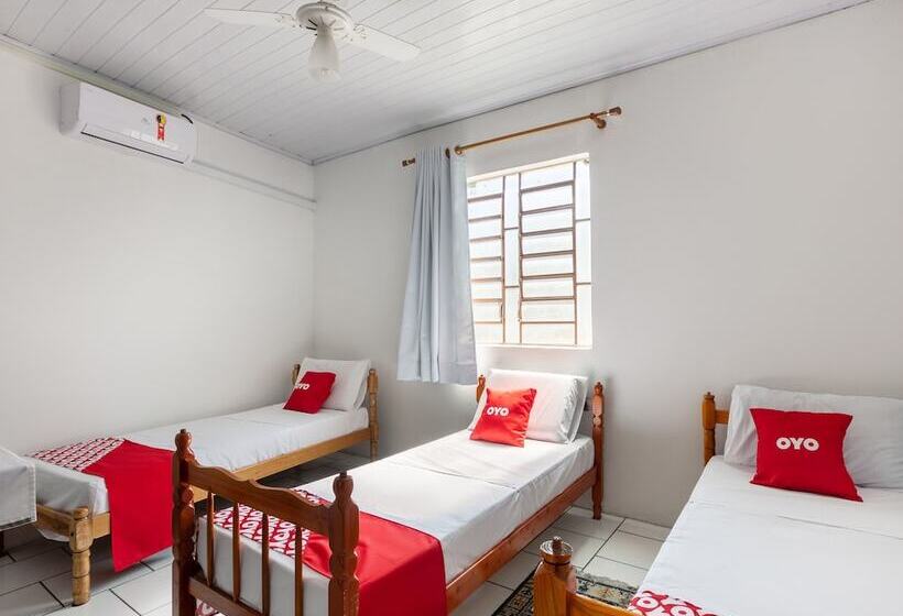 בית מלון כפרי Pousada Le Charme De La Ville