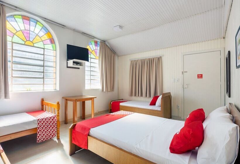 בית מלון כפרי Pousada Le Charme De La Ville