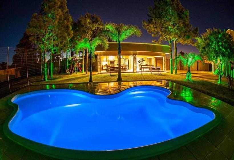 Отель Viageiro Casa